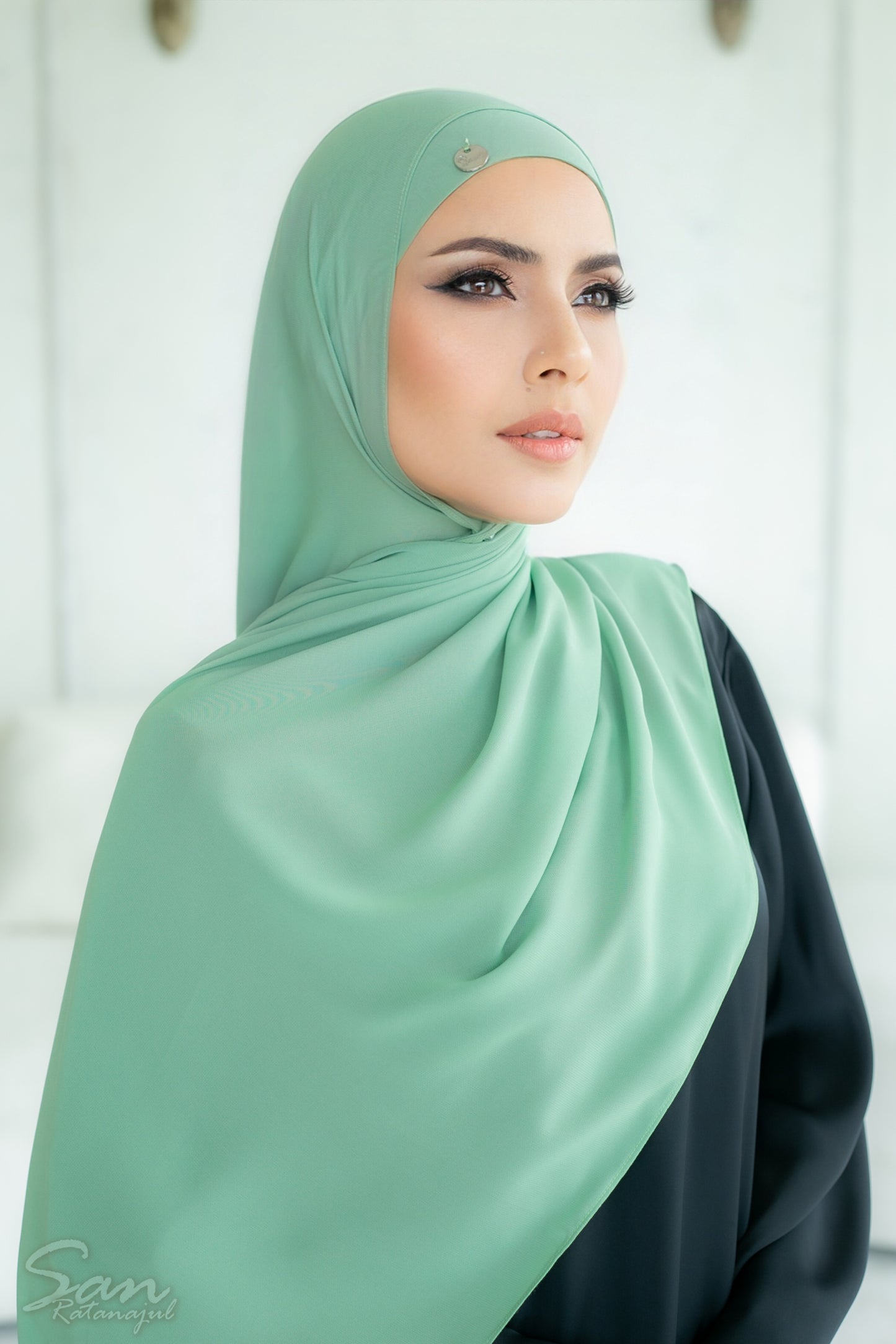 GRANDY SMITH APPLE ~ Sakinah: Chiffon Matching Hijab Set