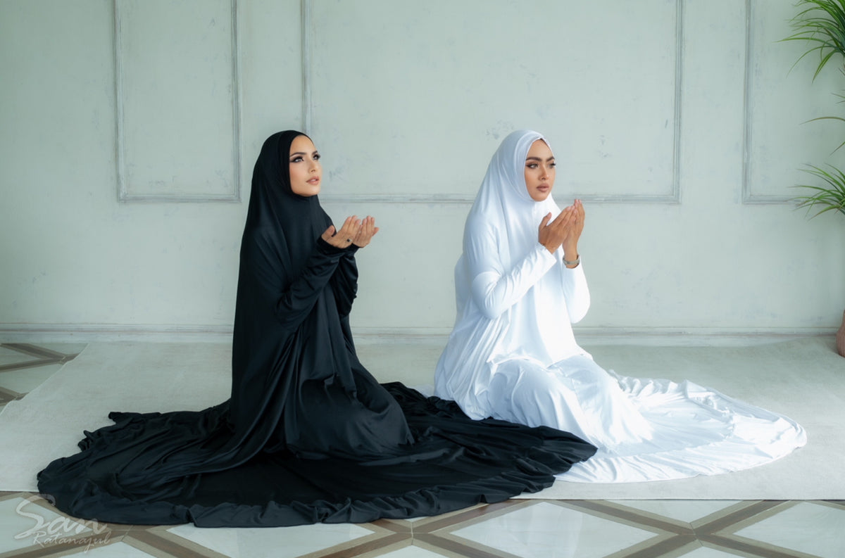 PRAYER DRESS IN WHITE